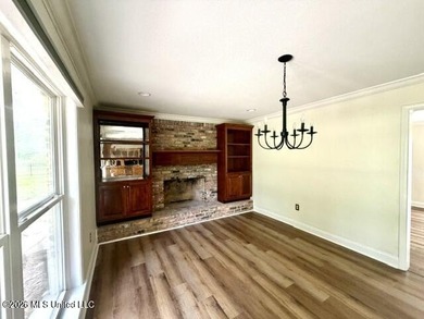 Welcome to this beautiful two s tory residence that perfectly - photo 18