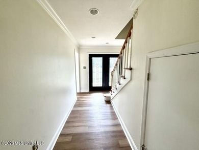 Welcome to this beautiful two s tory residence that perfectly - photo 27