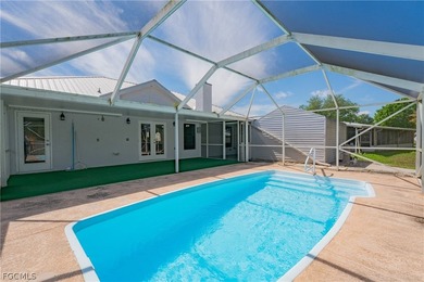 Enjoy serene country living with modern comforts in this - photo 1