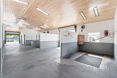 Tucked away in a quiet, secluded setting yet optimally - photo 33