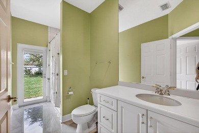 Welcome to this thoughtfully designed four-bedroom, three-bath - photo 34