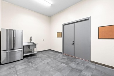Tucked away in a quiet, secluded setting yet optimally - photo 40