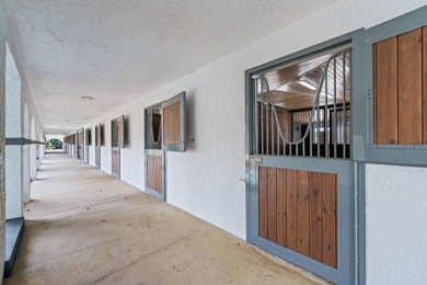 Tucked away in a quiet, secluded setting yet optimally - photo 47