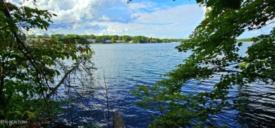 Lake Lot For Sale in Crossville, Tennessee