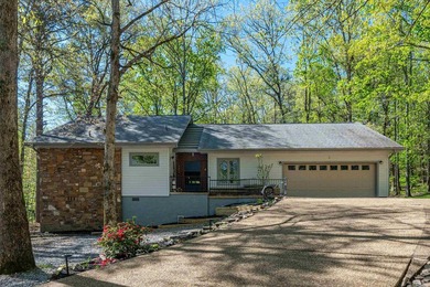 Lake Desoto Home For Sale in Hot Springs Village Arkansas