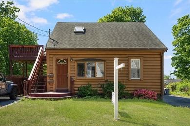 Unique two-family log cabin in the desirable Riverside area - photo 6