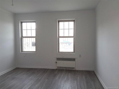 Don't miss this excellent investment or owner-occupant - photo 3