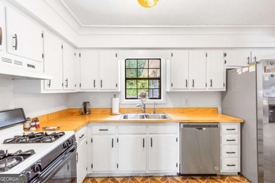 Opportunity awaits in highly desirable West Cobb with no HOA! - photo 14