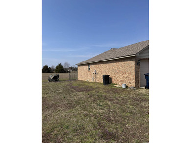 Come Check out this great 3 Bed 2 bath home on approximately .75 - photo 6