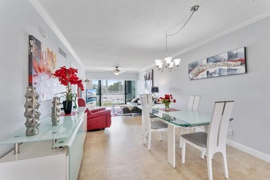 Live the South Florida lifestyle in this beautifully updated 2 - photo 2