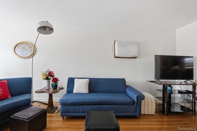 Welcome to this charming well maintained semi-detached - photo 3