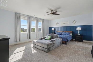 Welcome to your Dream Multi-Generational Home! This Exquisite - photo 16