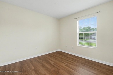 Welcome to Turtle Creek! This well-maintained 3-bedroom, 2-bath - photo 17