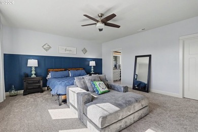 Welcome to your Dream Multi-Generational Home! This Exquisite - photo 17
