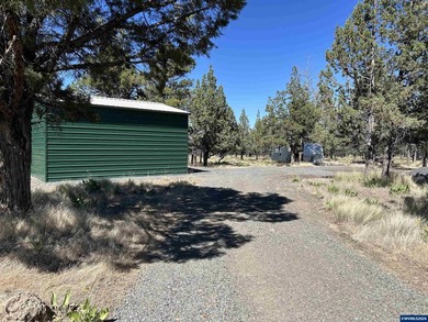 Highly coveted buildable lot inside 3 Rivers gated community - photo 18