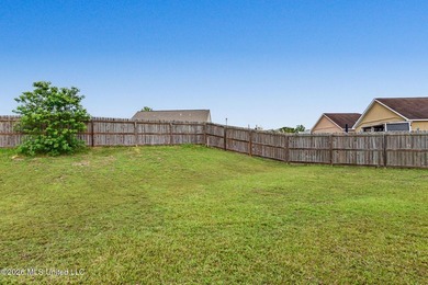 Welcome to Turtle Creek! This well-maintained 3-bedroom, 2-bath - photo 21