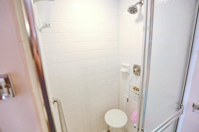 Discover an excellent value opportunity in a desirable Location - photo 21
