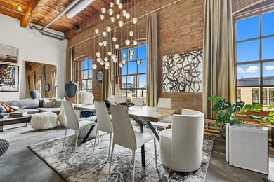 Originally built in 1900, this Historical North Loop Loft - photo 21