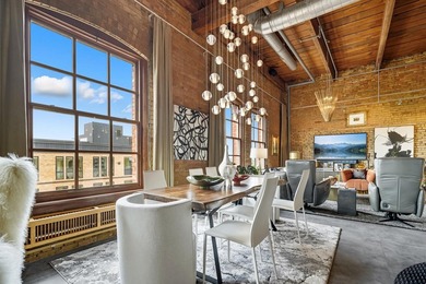 Originally built in 1900, this Historical North Loop Loft - photo 23
