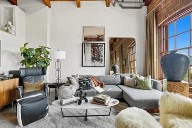 Originally built in 1900, this Historical North Loop Loft - photo 25