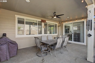 Welcome to your Dream Multi-Generational Home! This Exquisite - photo 39