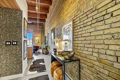Originally built in 1900, this Historical North Loop Loft - photo 44