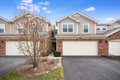 Lake Townhome/Townhouse Sale Pending in Cary, Illinois
