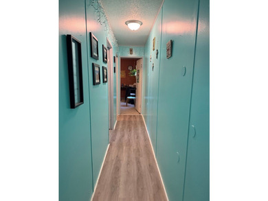 Welcome home to this beautifully maintained 3-bedroom - photo 10
