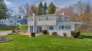 Welcome to Michigan's ''Other Coast,'' where refined waterfront - photo 3