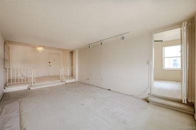 Enjoy coastal living at the Parker Deauville, an oceanfront coop - photo 10