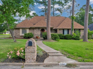 Crown Colony gem! This inviting 3-bedroom, 2-bath home sits on a - photo 1