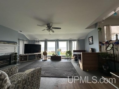 Wake up every morning to sweeping lake views and 200 feet of - photo 6
