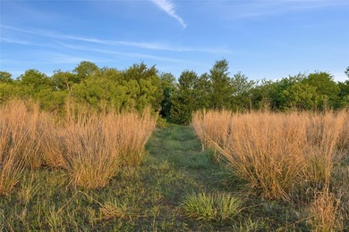 22 2 + acre private luxury lots in the gated community of - photo 7