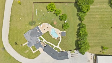 Discover a slice of serene countryside living with this - photo 2