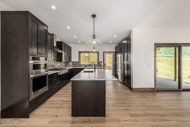 Move-In Ready This October in Granby Ranch! This beautifully - photo 24