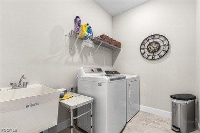 Stunning 2-bed, 2-bath home with flex room-better than new. This - photo 8