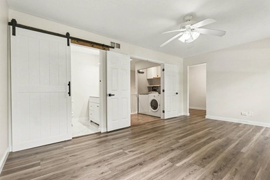 Welcome to 360 Golfview Ct-where everyday life feels calmer - photo 11