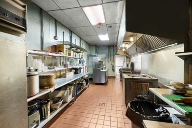 Prime opportunity to own a restaurant and bar WITH LIQUOR - photo 14