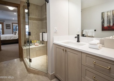 Fully remodeled and ready for your family to enjoy all that - photo 8