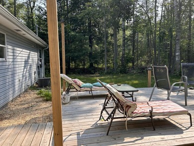 Start enjoying this Up North getaway just steps from the shores - photo 18