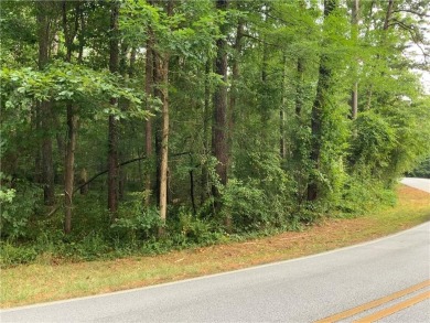 Stone Lea Lake Lot For Sale in Oxford Georgia