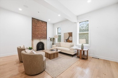 Introducing 77 Erie, a beautifully renovated bespoke duplex - photo 3