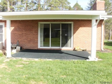 Truely one level living. 3 bedrooms, 2 full baths, one has - photo 25