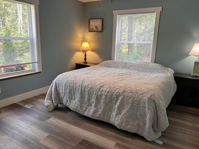 Start enjoying this Up North getaway just steps from the shores - photo 25