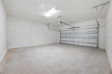 Virtually Staged. The Auburndale is a thoughtfully designed - photo 7