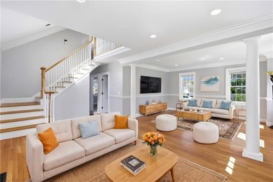 Welcome to 5 Thayer Pl-a beautifully maintained Cape-Style home - photo 9