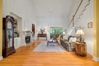 Welcome to this stunning Charleston-style traditional home - photo 9