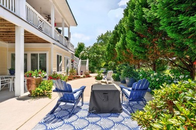 PRICE REDUCED!!! This exceptional custom-built residence - photo 2