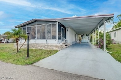 Caloosahatchee River Home For Sale in North Fort Myers Florida