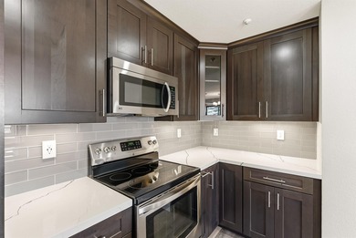 Downtown Walnut Creek living at its best! This beautifully